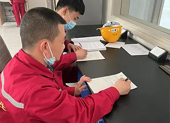 研发车间